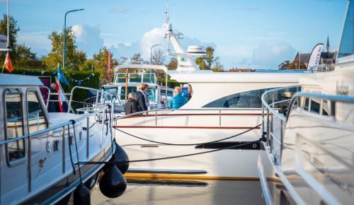 botenshow sneek friesland watersportbeurs