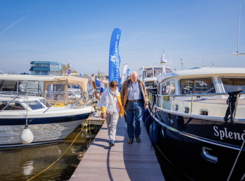 Motorboot Sneek maakt zich op voor een nieuwe Najaarsshow!