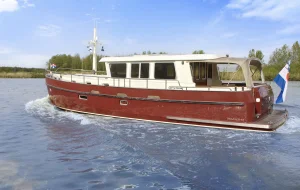 Motorboot Sneek